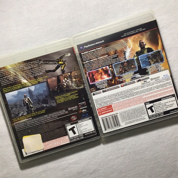 In famous 1 & 2 PS3 - Picture 2 of 4